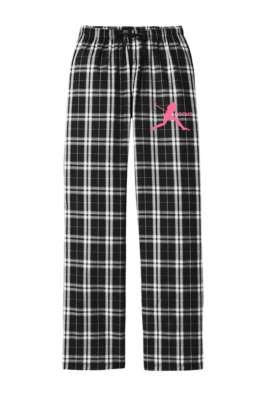 District ® Women’s Flannel Plaid Pant